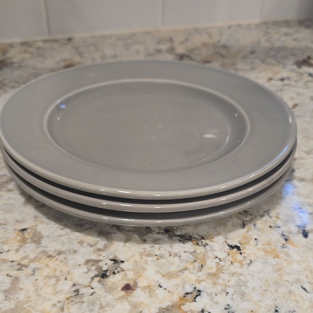 Restoration hardware Small chinese porcelain plates 8" (3) And (3) 11"